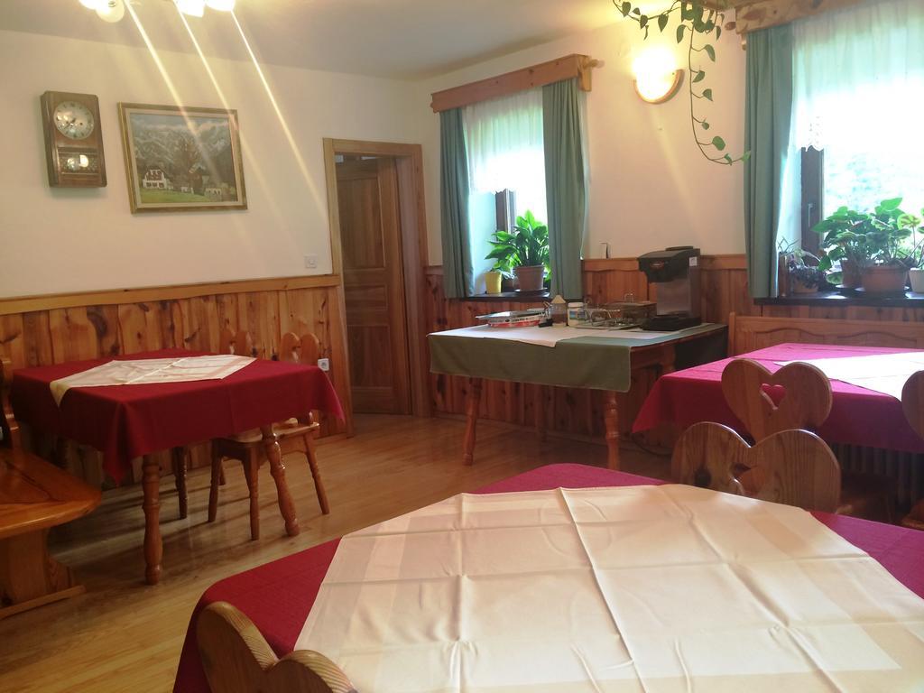 Farm Stay Juvanija Solčava Zewnętrze zdjęcie